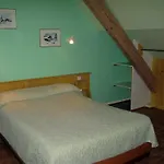 Holiday home Les Cepages *